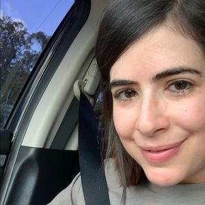 Meet your Posher, Pamela